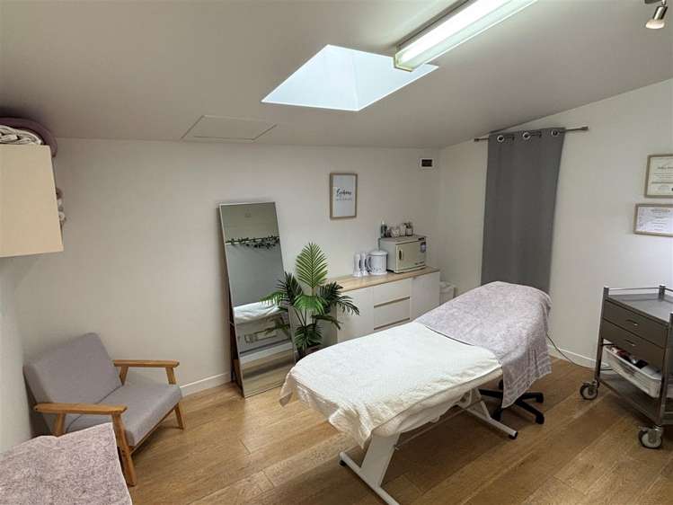 Unit 1, 601 Te Rapa Road Te Rapa_3