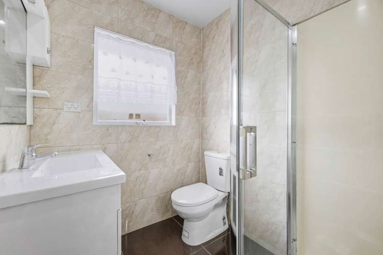 2C Fraser Road Papatoetoe_13