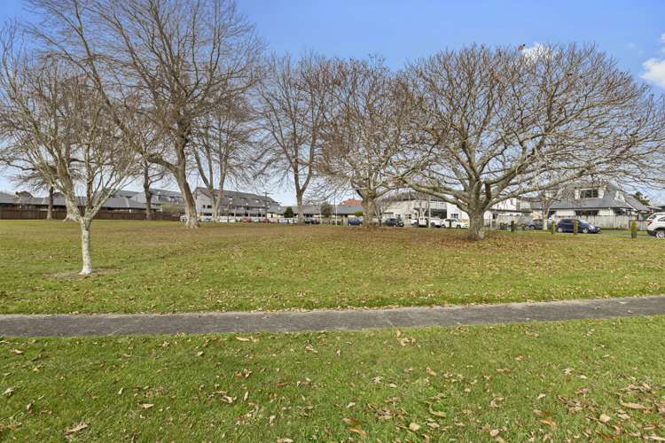 27c Greensboro Street Hamilton East_17