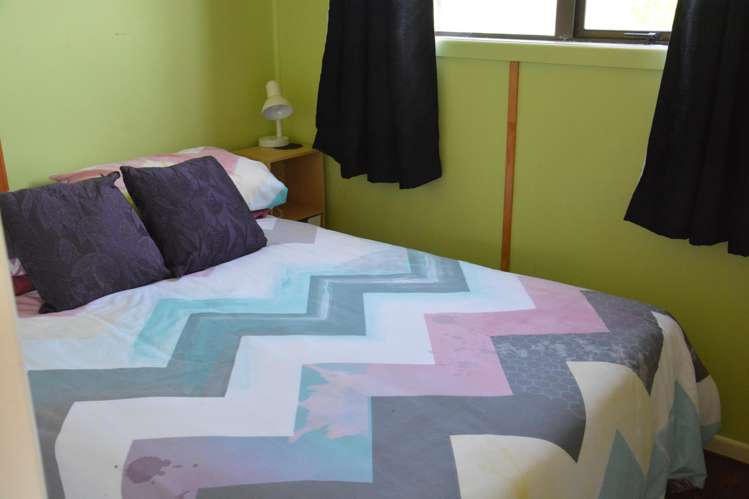 5 Tokopapa Street Mokau_12