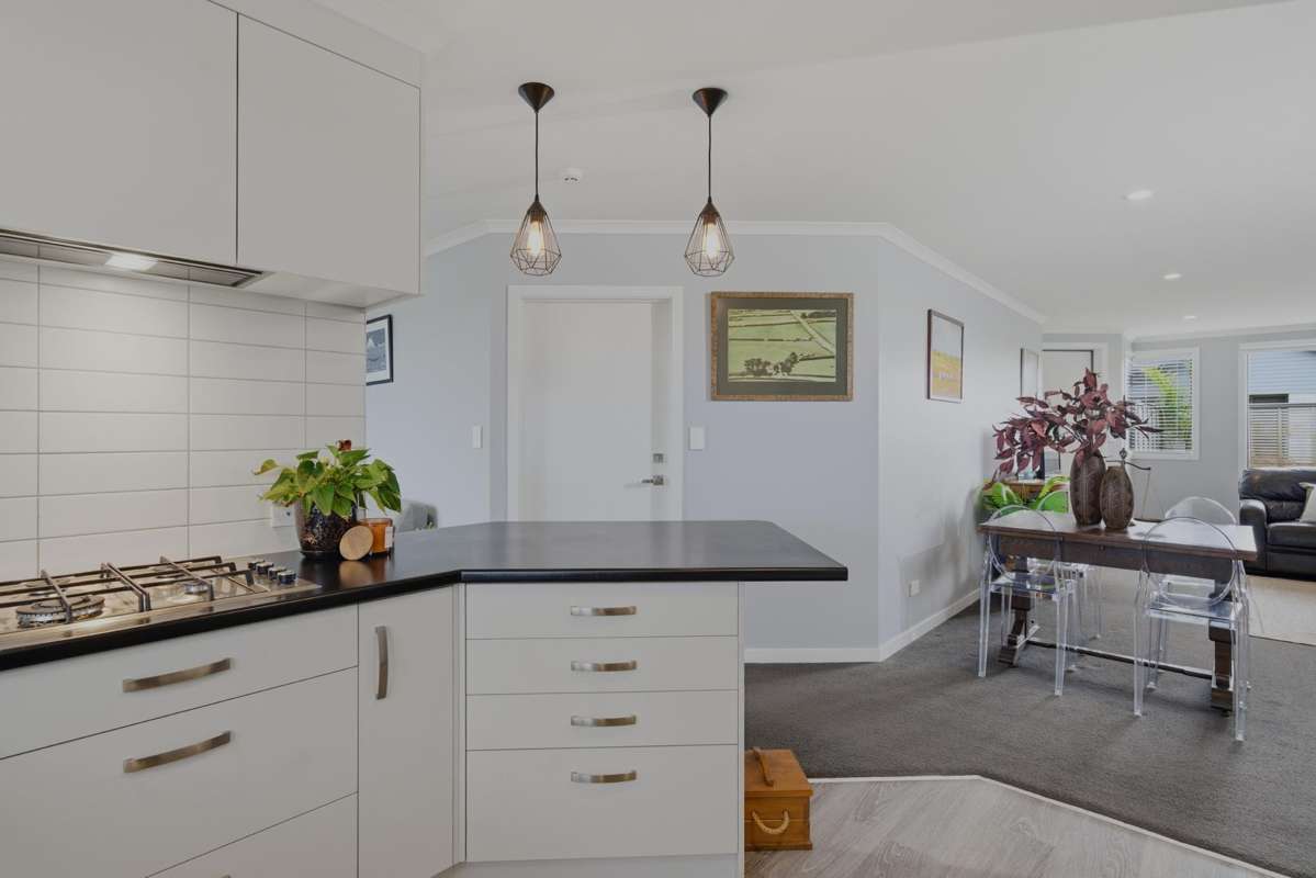 28/4 Greystone Place_3