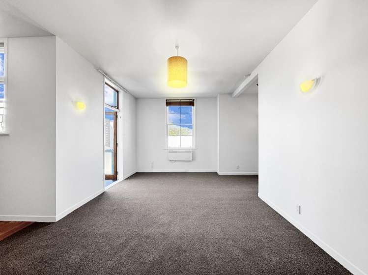 11/30 Hanson Street Mount Cook_5