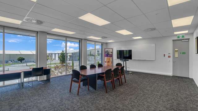 4 Sir James Wattie Drive Hornby_3