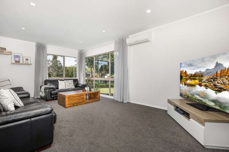 37 Evanda Crescent Conifer Grove_5