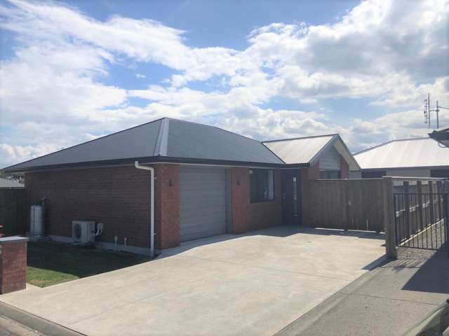 MASTERTON - 3 BEDROOMS