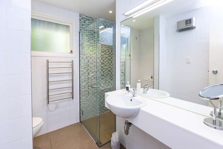 24 Freemans Way Pinehaven_12