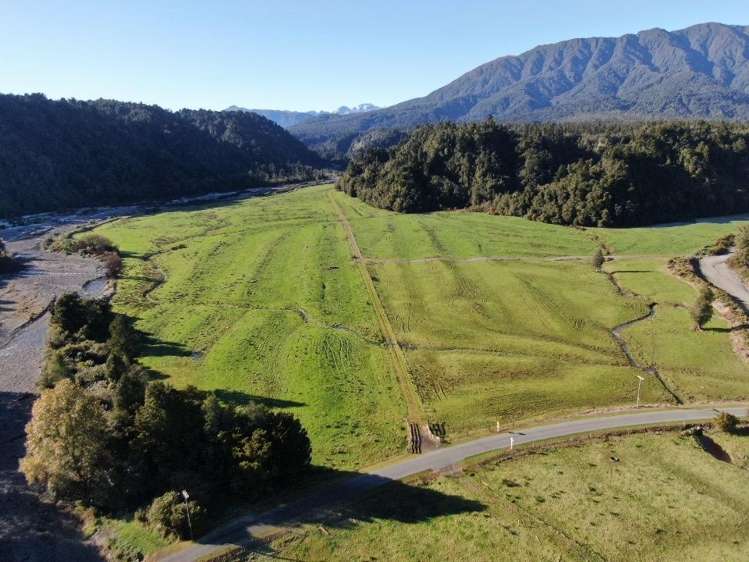 217 Poerua Valley Road Harihari_16