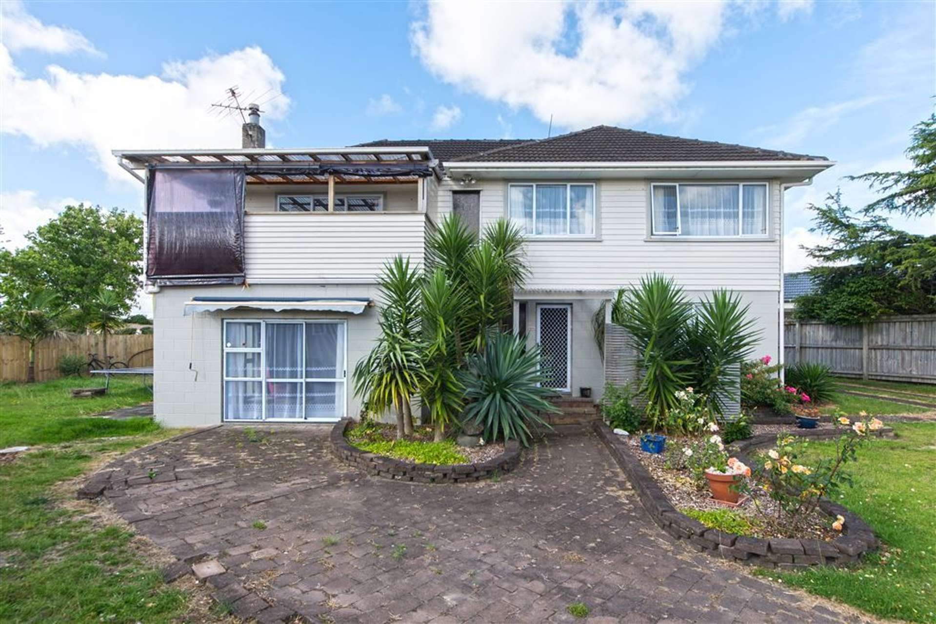 12 Gladfield Lane Te Atatu Peninsula_0