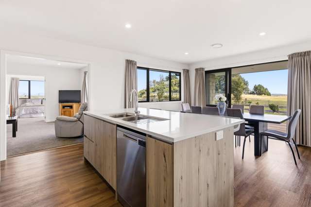 1 Glendas Way Acacia Bay_3