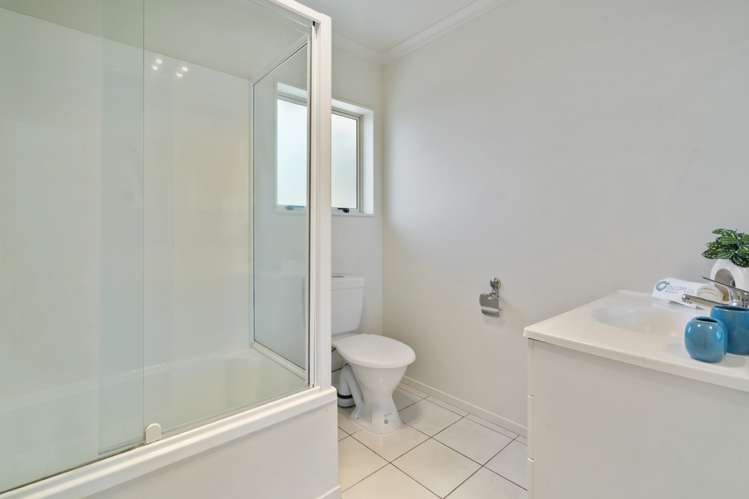 3/8 Crewe Close Albany_16