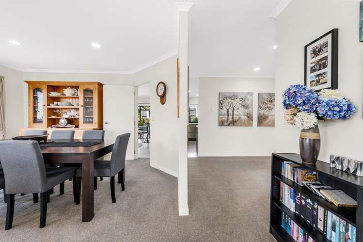 43 Newbliss Crescent East Tamaki Heights_12