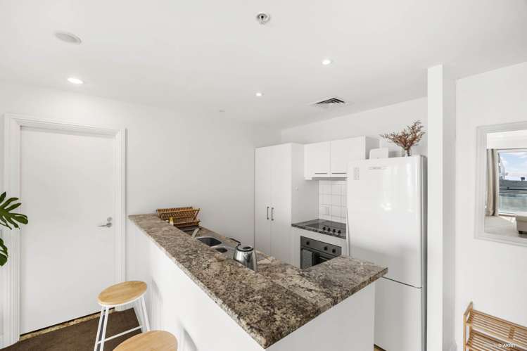 906/22 Nelson Street_5