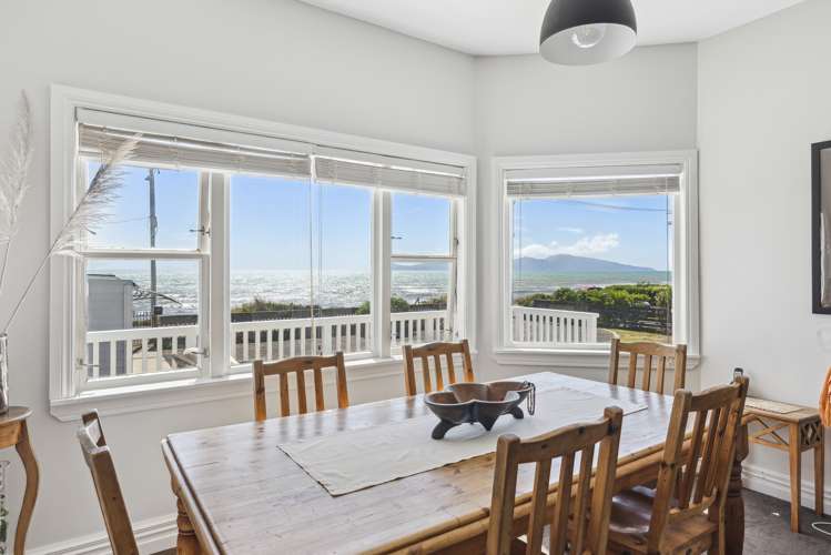 60 The Parade Paekakariki_4