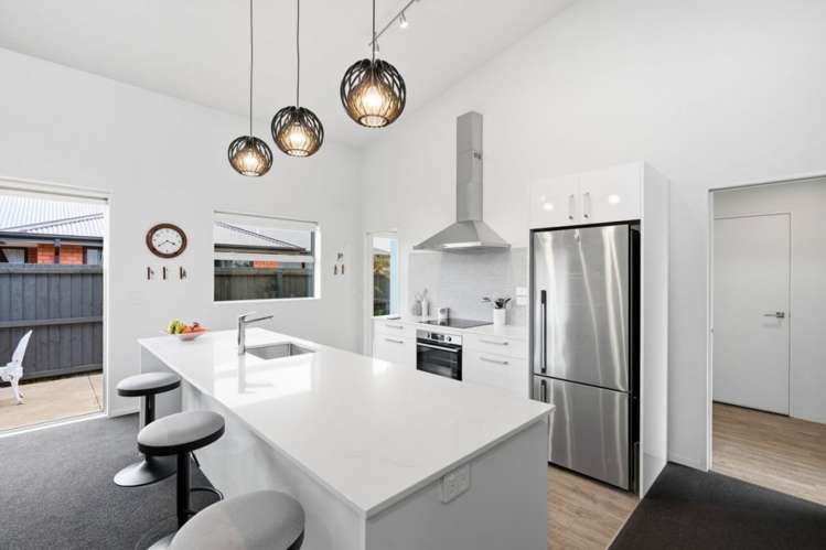 8 Deacon Street Halswell_2