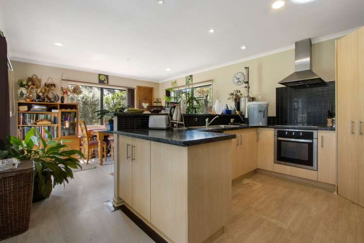 79 Victoria Street Waikino_7