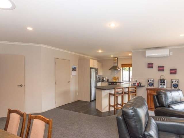 112 Long Melford Road Awapuni_3