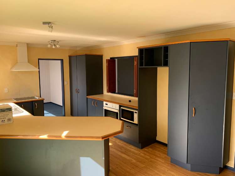 20 Lavenham Place Rototuna_2