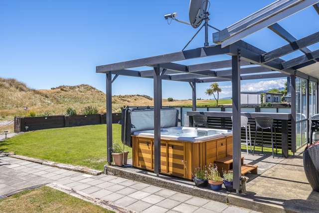 3 Eatwell Avenue Paraparaumu Beach_2