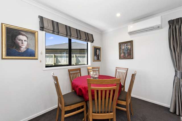 7/11 Errol Close Burbush_3