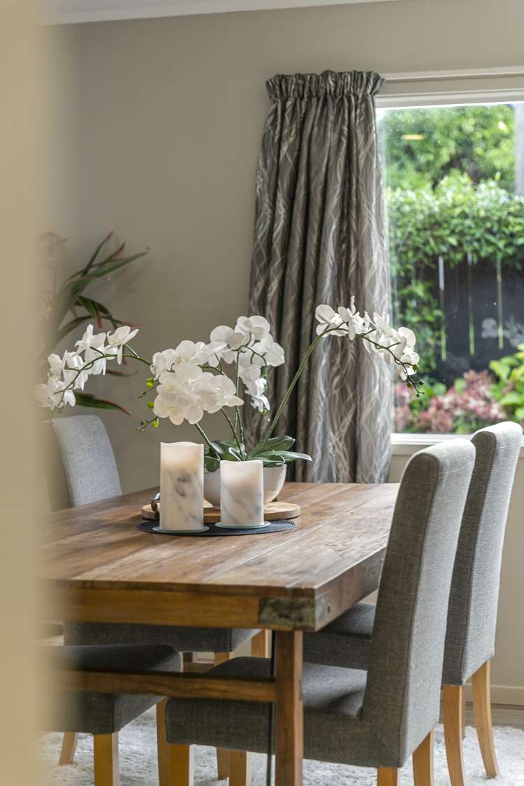 10 Springtime Crescent Stanmore Bay_11