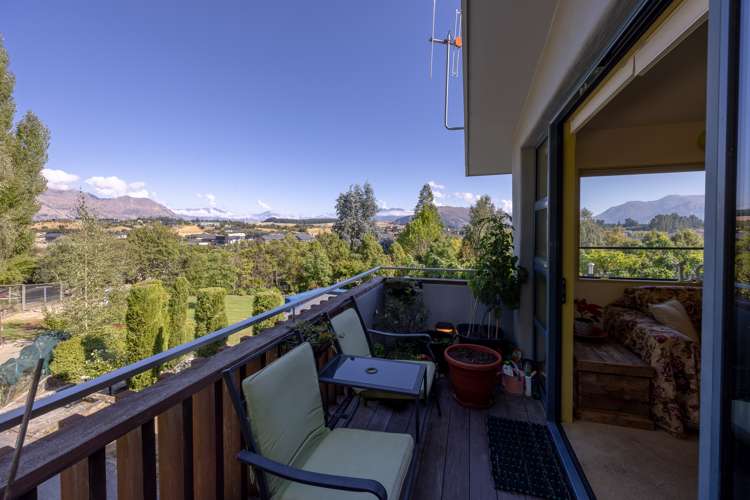 691 Aubrey Road Albert Town_21