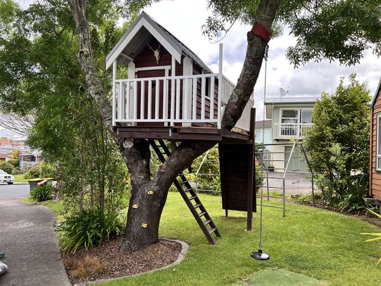 14 Birdie Place Red Beach_27