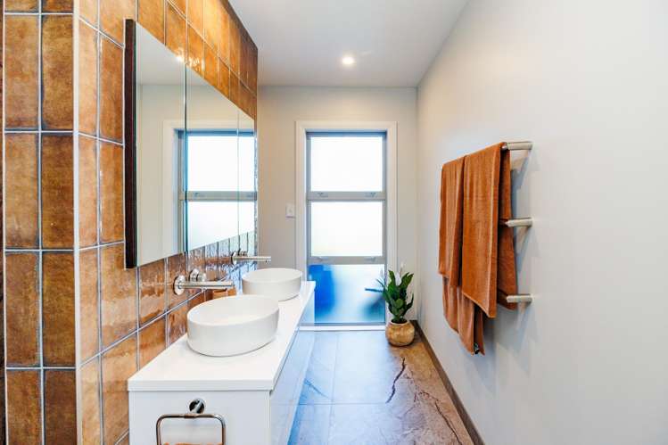 9 Paterson Lane Kelvin Grove_22