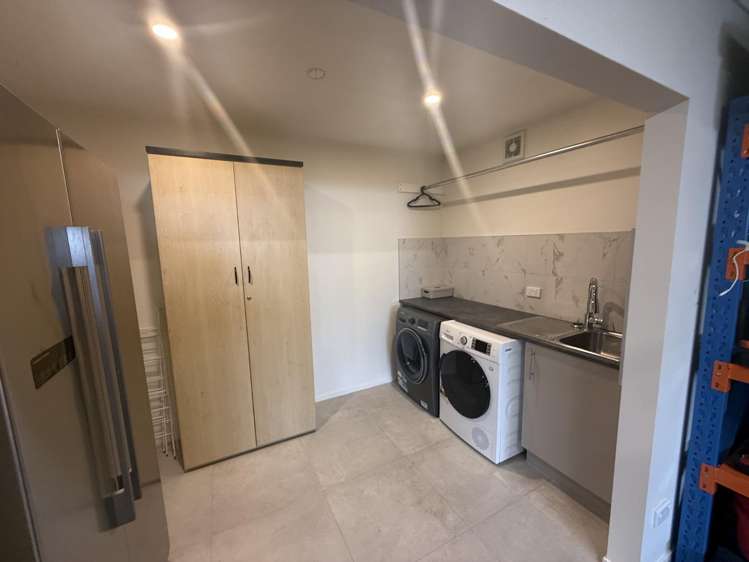 9A Shadon Place Stanmore Bay_19