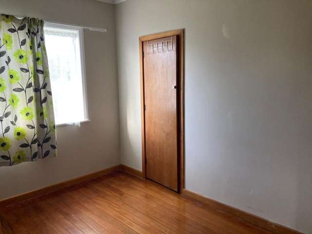 55 Beaubank Road Kelston_3