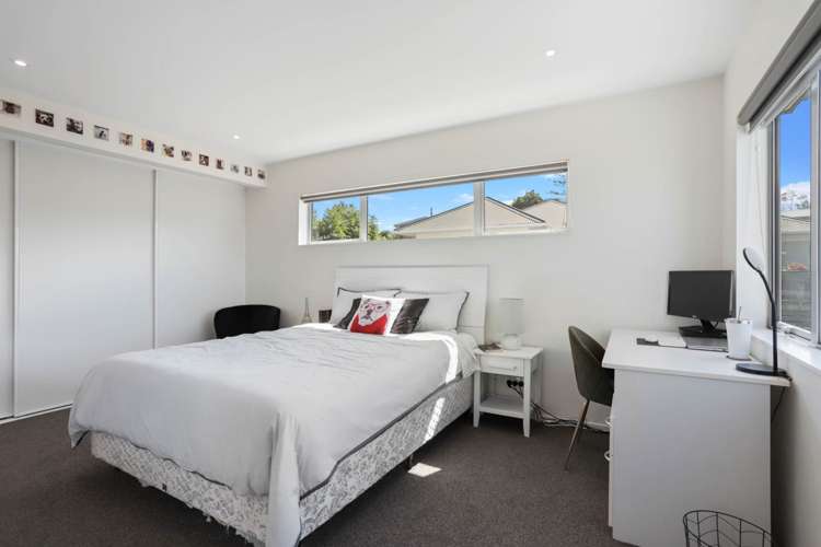 13a Divich Avenue Te Atatu South_12