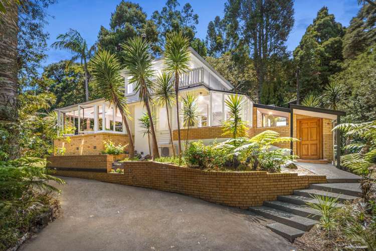 15 Taraire Road Titirangi_1
