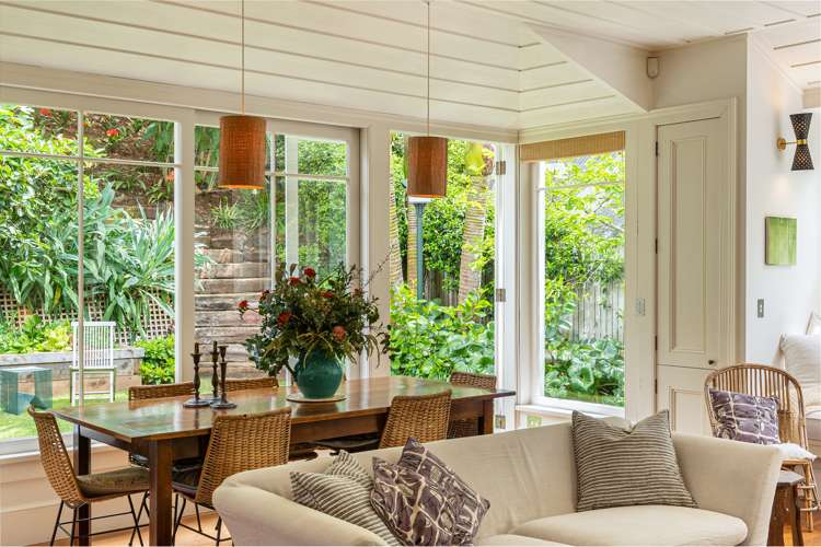 51 Church Street Devonport_7