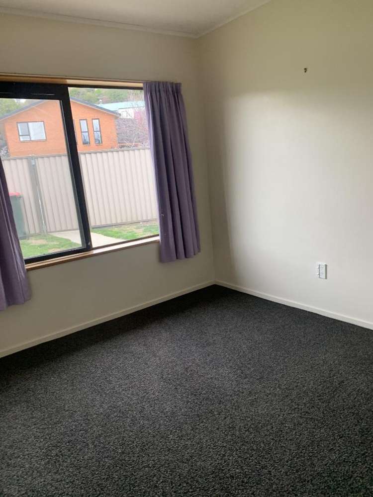 House/4 O'Neill Crescent 10123_7