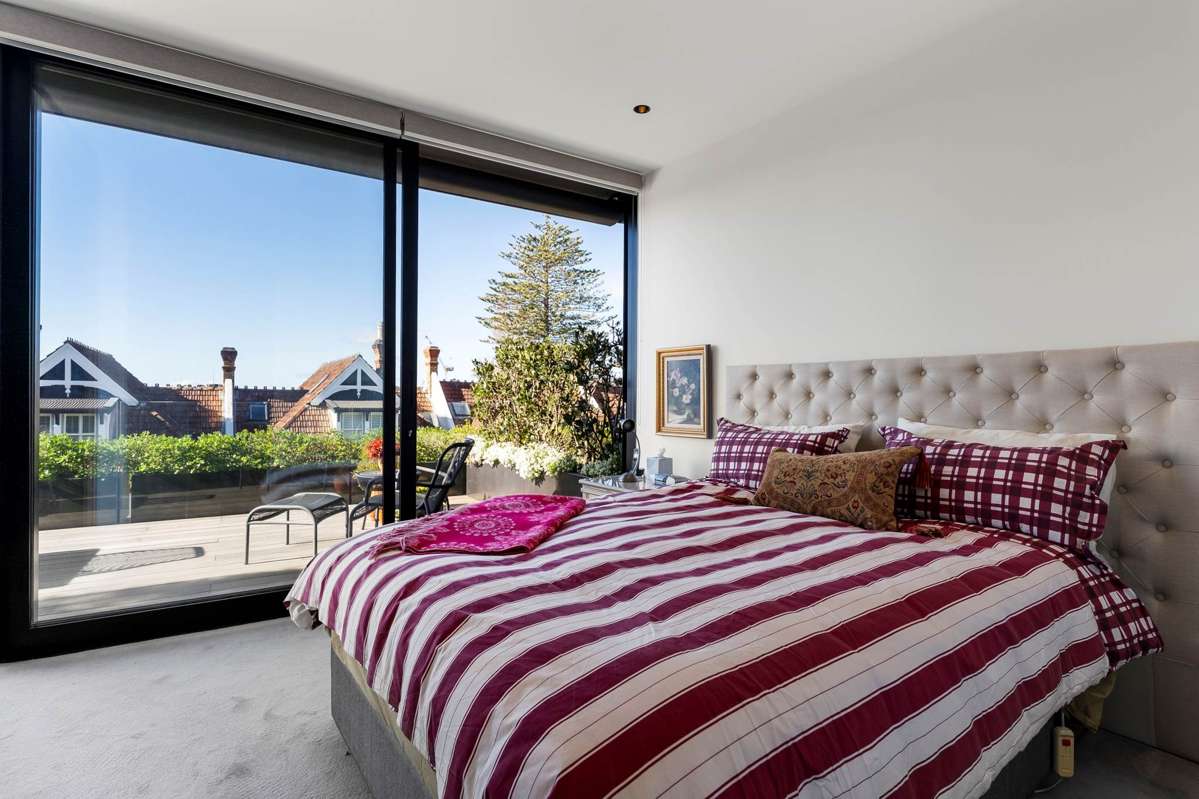 202/15B Augustus Terrace_3