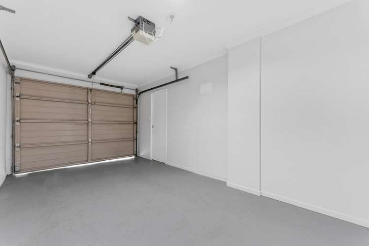 6/49 Henderson Valley Road Henderson_12