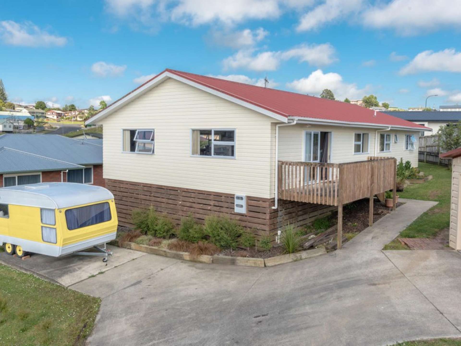 1 Rata Avenue Huntly_0