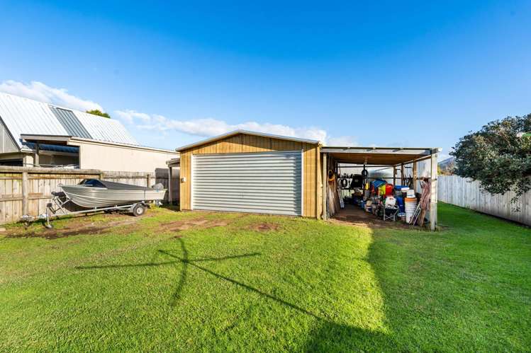 4 Omutu Street Oakura Coast_12