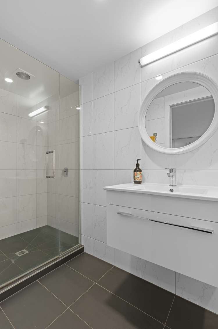 1/32 Gills Road Bucklands Beach_38