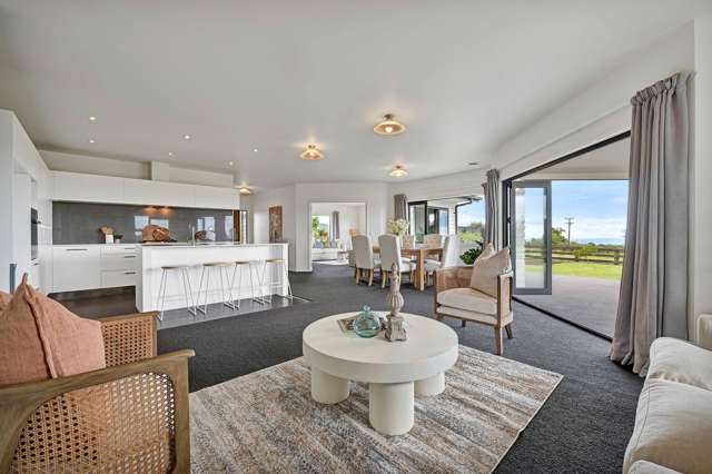 713 Plymouth Road Koru_3