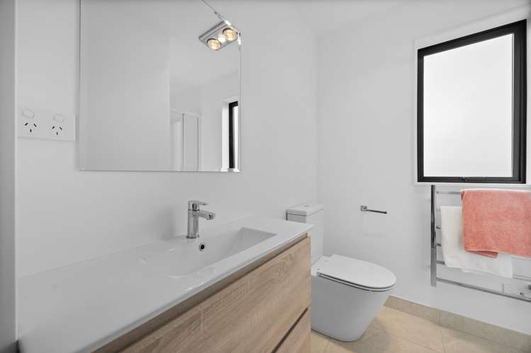 7/233 Great North Road Henderson_18