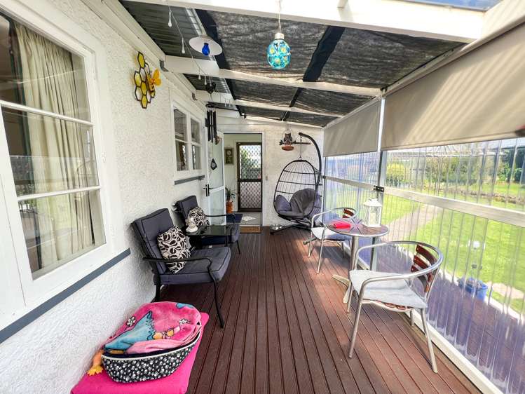 38 Queen Street Dannevirke_12