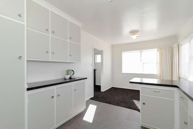 5 Dick Place Onekawa_5