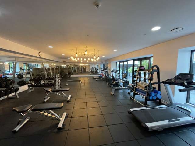 706/8 Hereford Street 1664_4