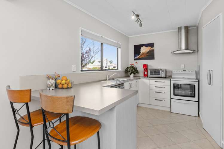 1/154 Tait Drive Greenmeadows_2
