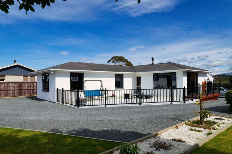 237 Beach Road Kaikoura_16