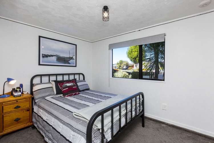 22 Tacoma Drive Totara Park_13