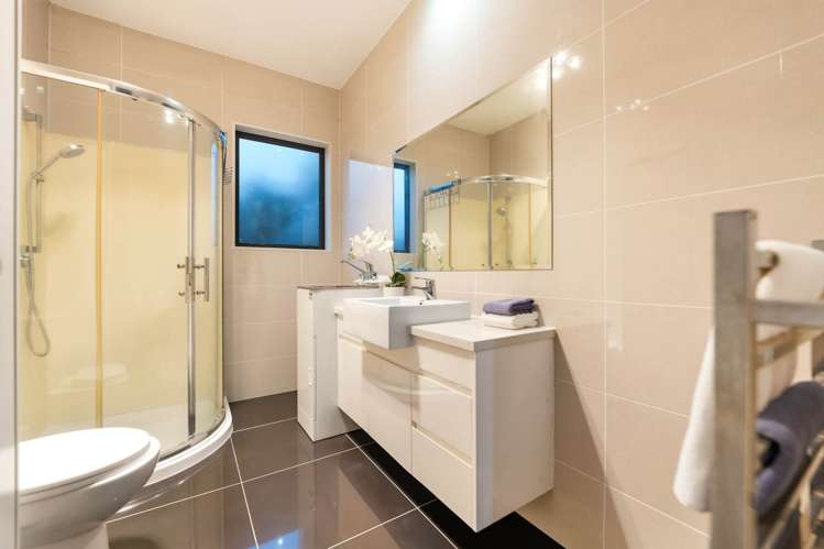 26 Castlederg Drive Flat Bush_27
