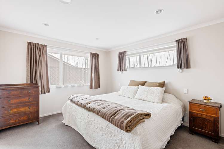 9c Wilton Street Westown_11