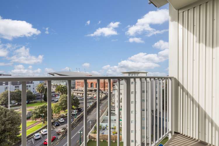 803/8 Ronayne Street Auckland Central_5