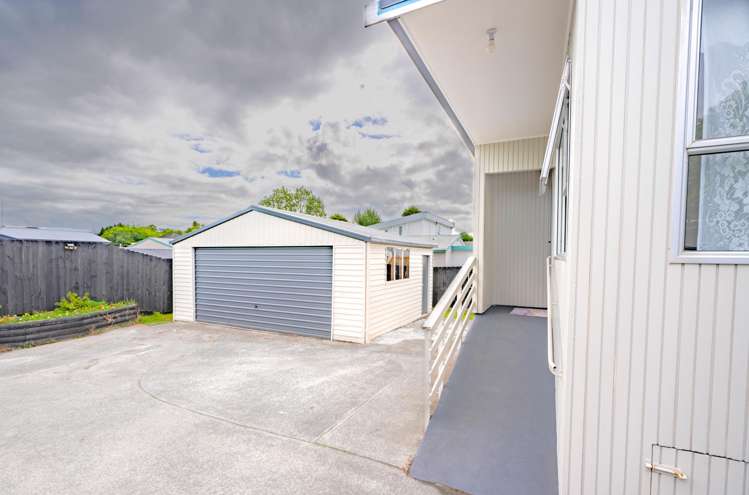 3 Aberdeen Drive Dinsdale_14